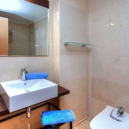 Escorxador By Interhome شقة كولرا